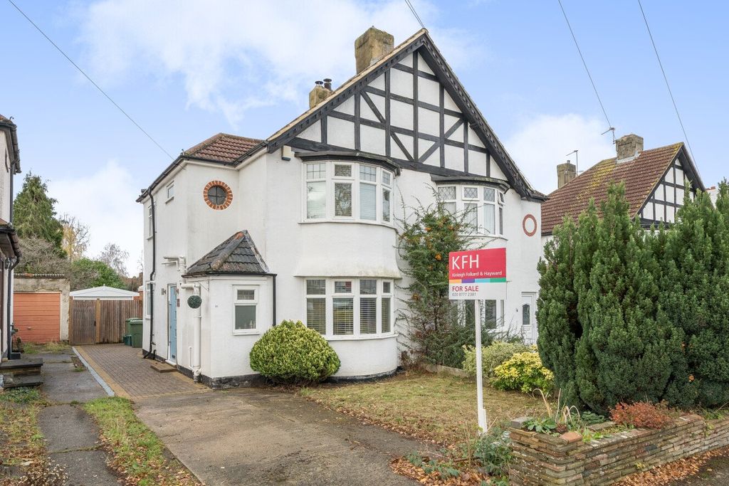 Property photo 1 of 20 Picture No. 09