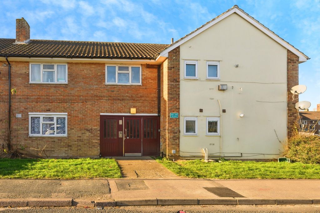 Property photo 1 of 14