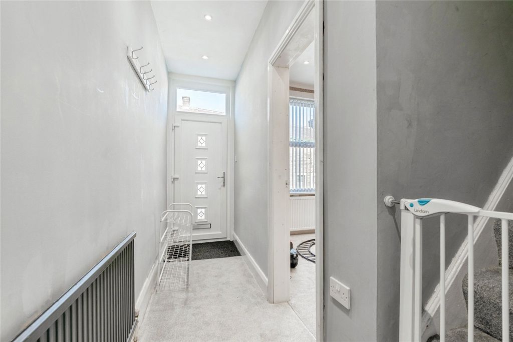 Property photo 2 of 13 Picture No. 03