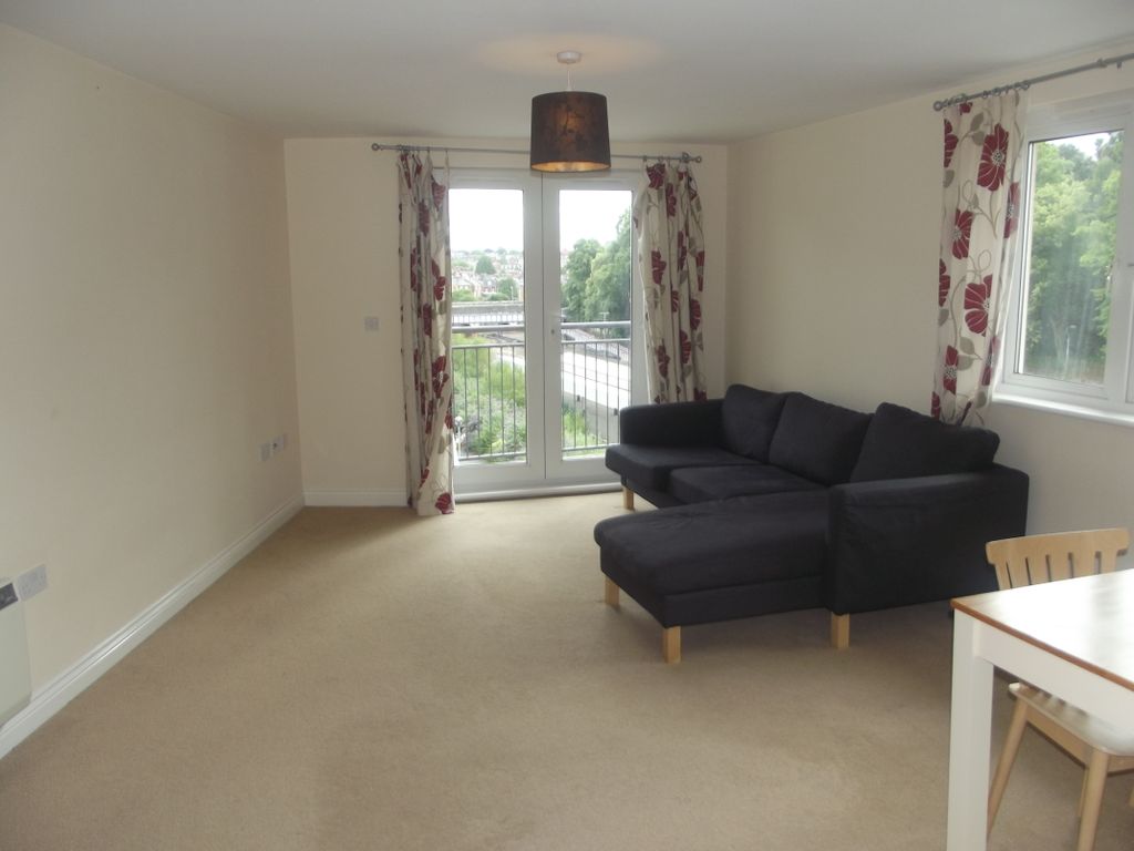 Property photo 2 of 9