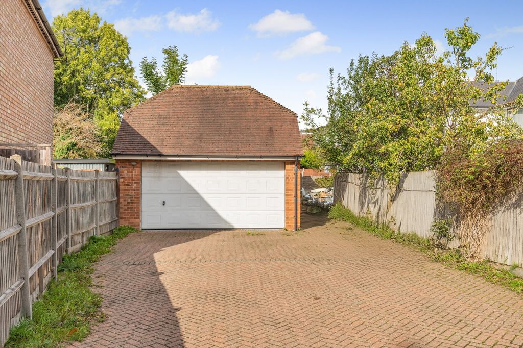 Property photo 3 of 26 Picture No. 02