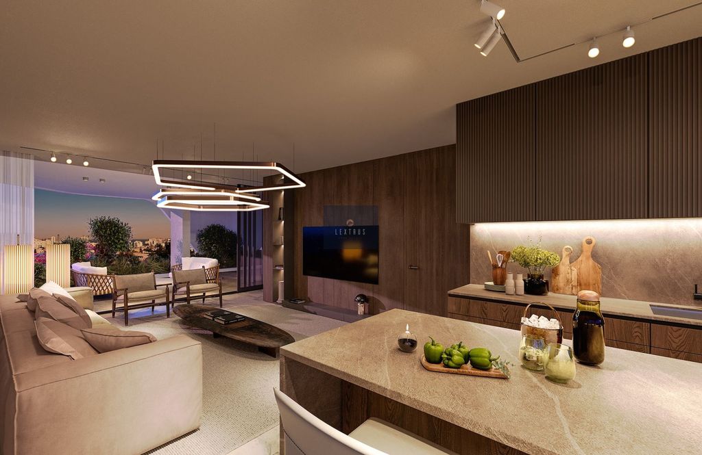 Property photo 2 of 3