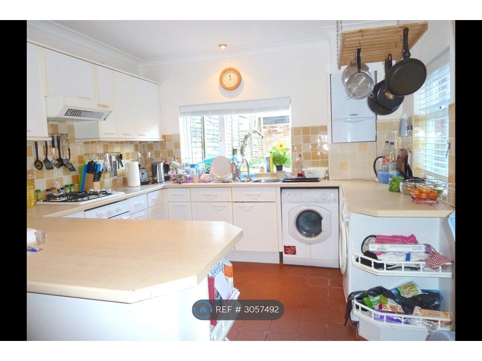 Property photo 2 of 15 Kitchen