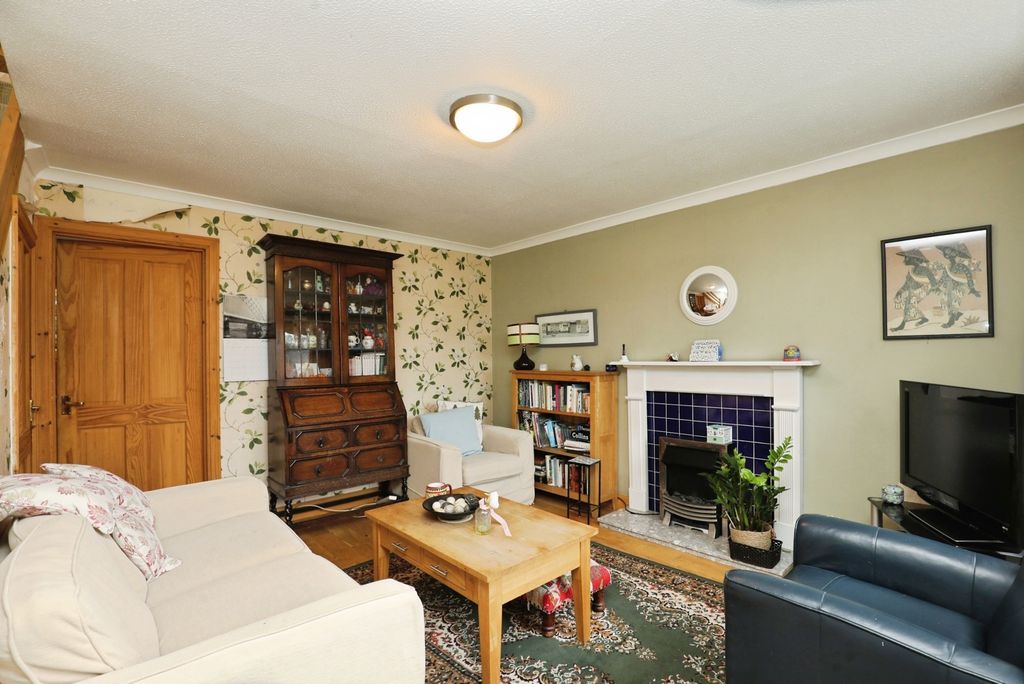 Property photo 2 of 19 Pbox-Img.Jpg