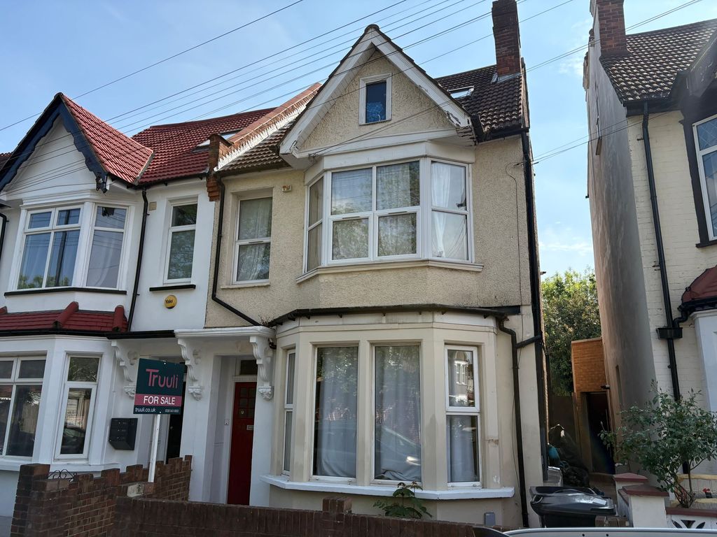 Property photo 1 of 7 Front Shot Bensham