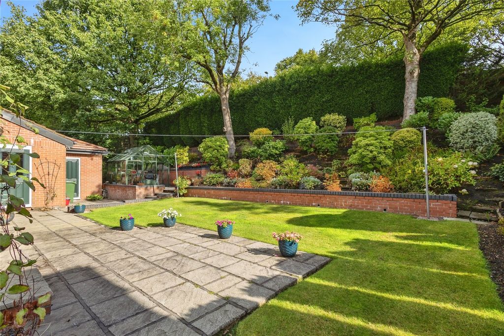 Property photo 3 of 22 Picture No. 20