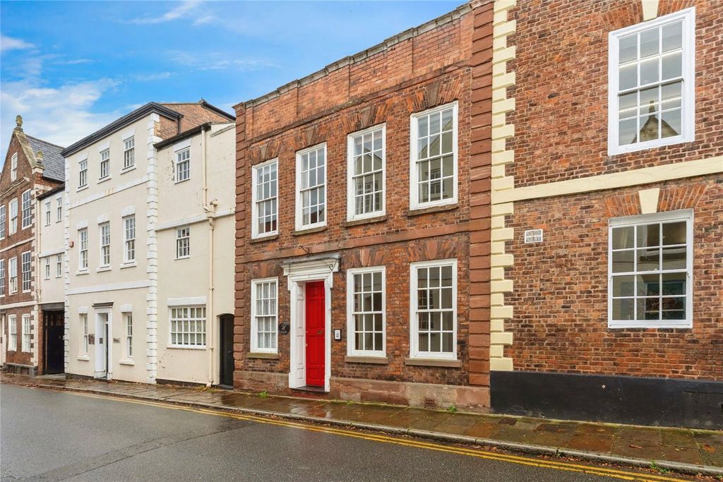 Property photo 2 of 31 Front