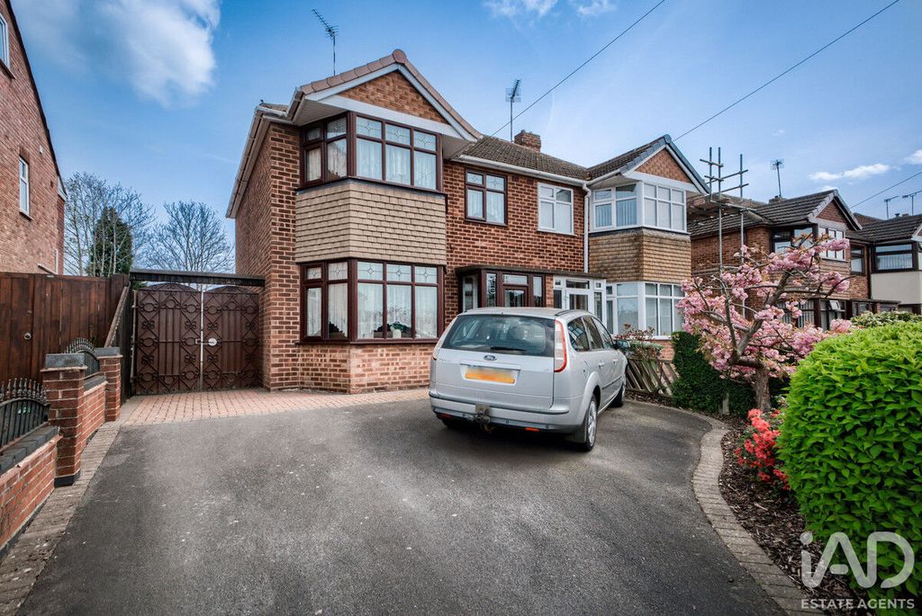 Property photo 1 of 22