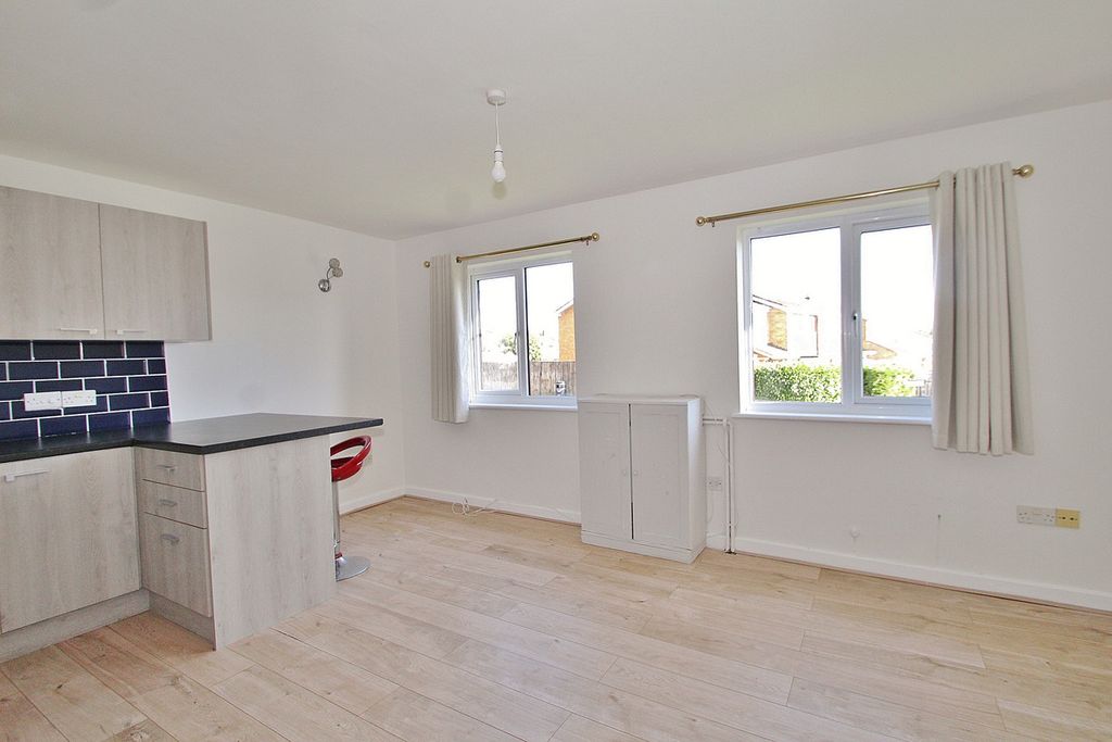 Additional image 6 of 1 bed flat for saleBurwell Court, Witney OX28