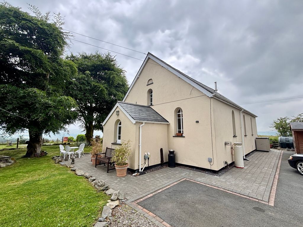 Property photo 1 of 26