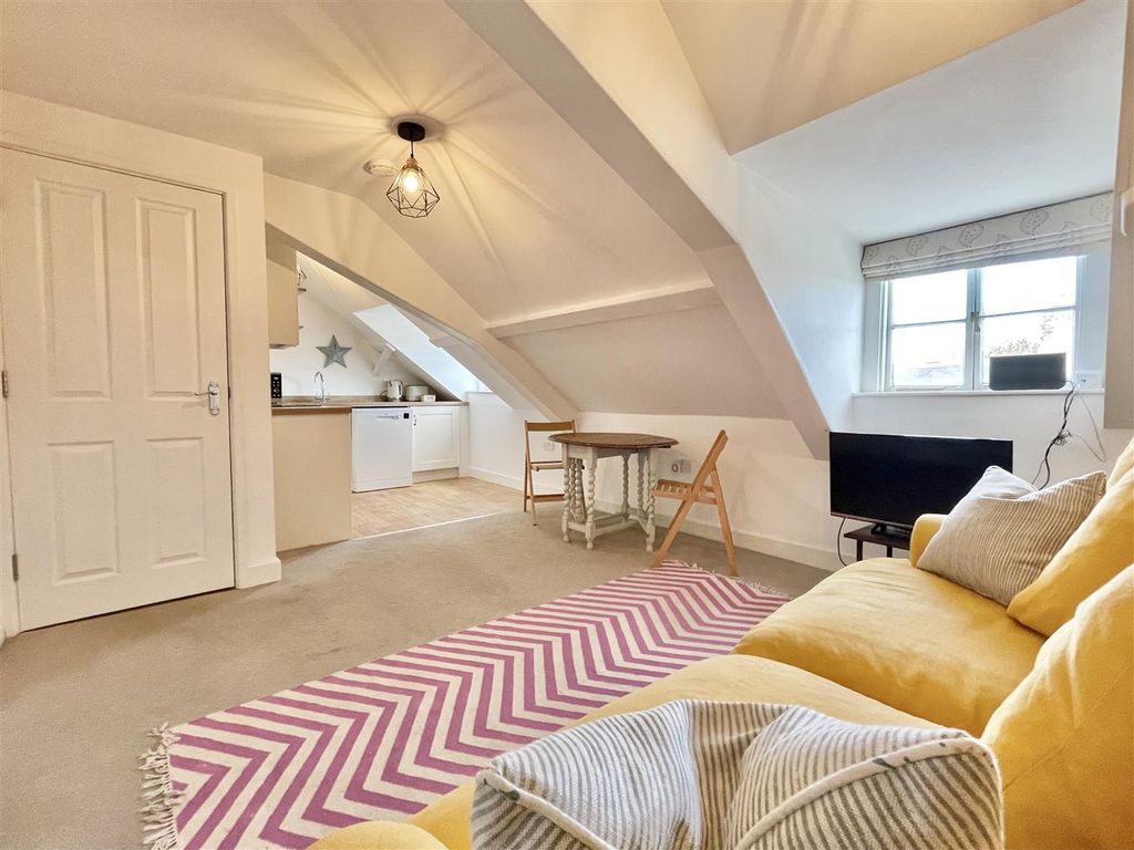 Property photo 1 of 10 Img_3084.Jpeg