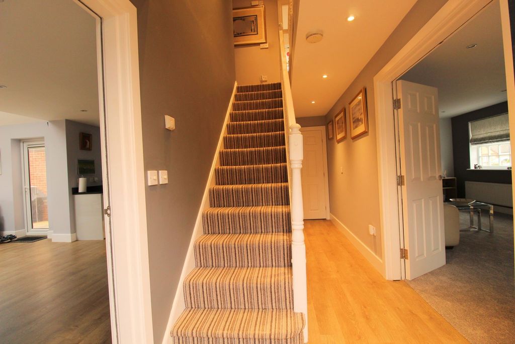 Property photo 2 of 33 Hallway