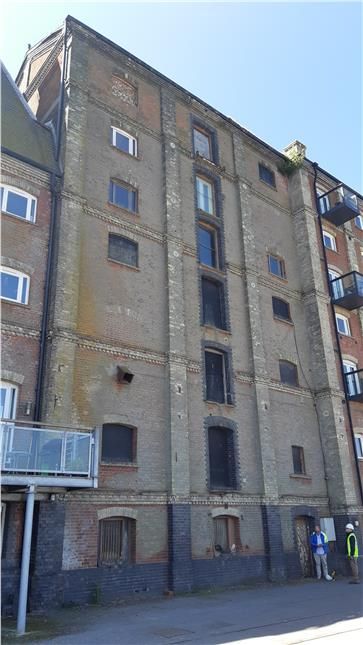 Property photo 3 of 5 Photo 5