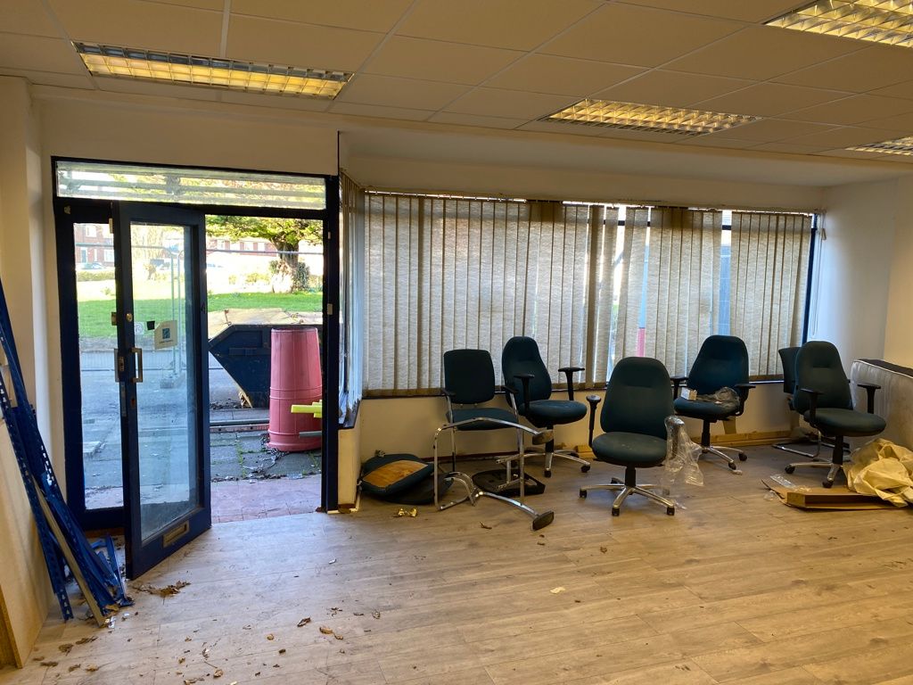 Property photo 2 of 7 Photo 2