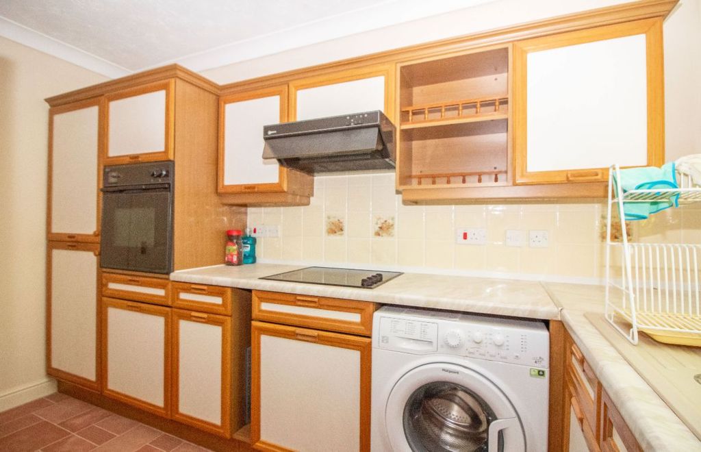 Property photo 3 of 16