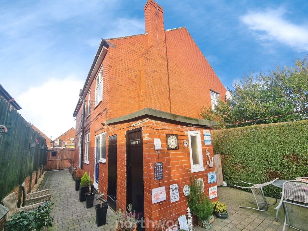 Property photo 3 of 29
