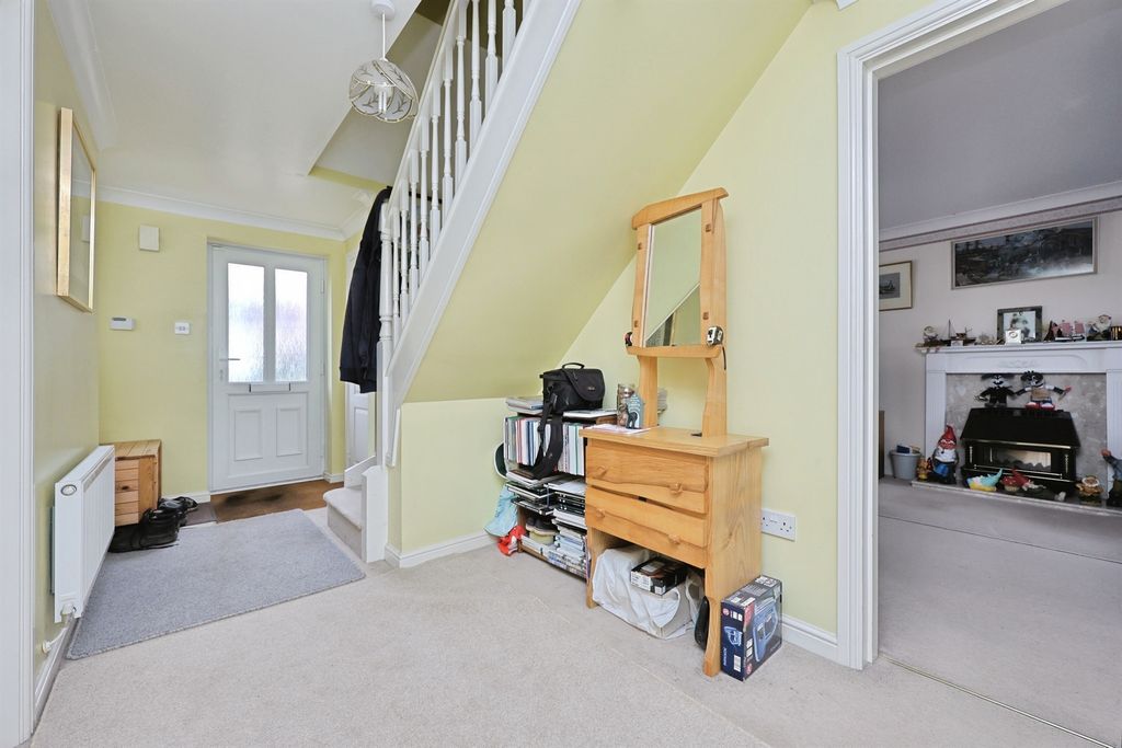 Additional image 5 of 4 bed detached house for saleWallace Close, Dereham NR19