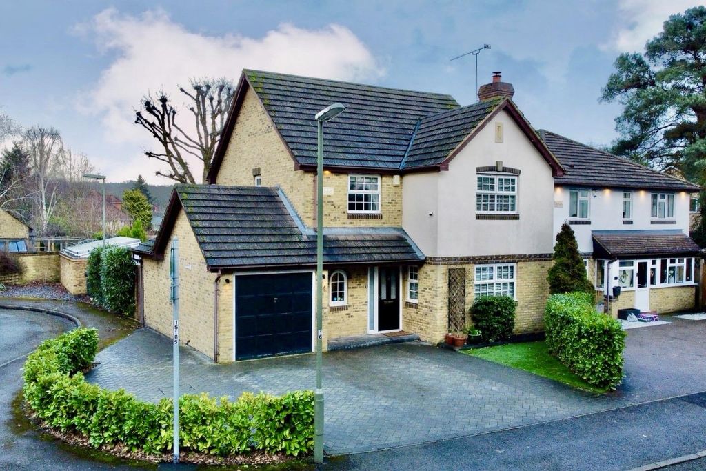 Property photo 1 of 14 1Fcf1A76-7DC7-4Bc4-A614-886B6Db3A4D5.Jpeg