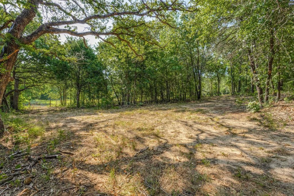 Property photo 3 of 13 <Alttext/>