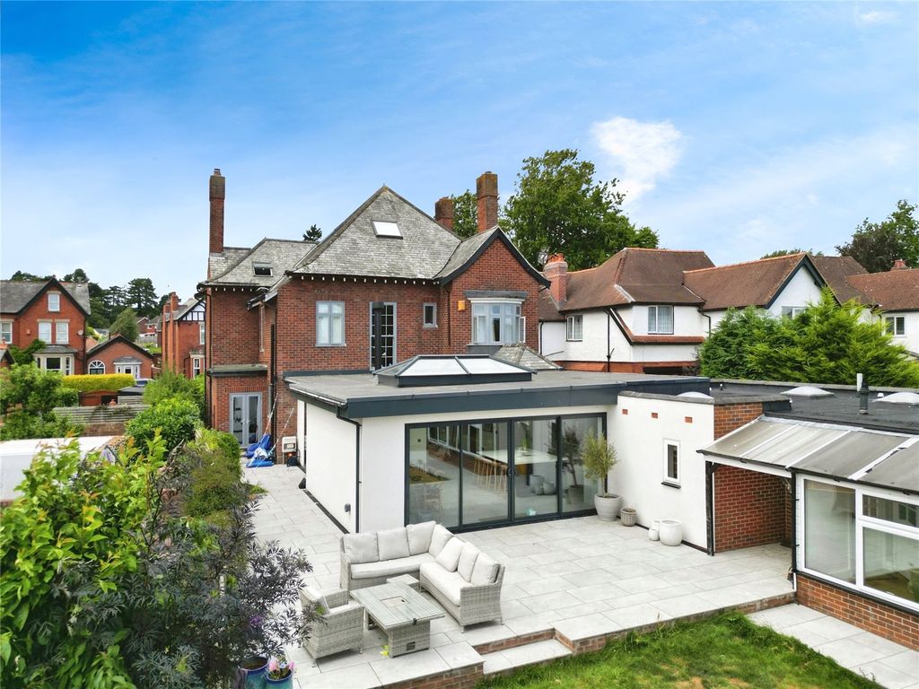 Property photo 1 of 35 Picture No. 29