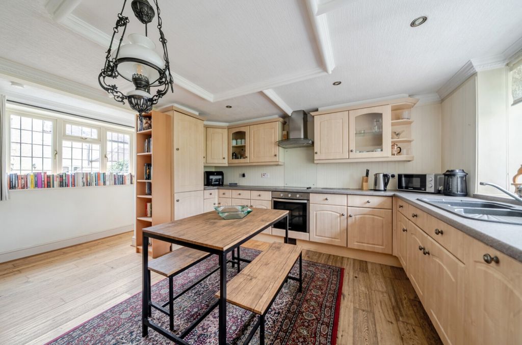 Property photo 3 of 27 1457581-19-6A01c788814F7