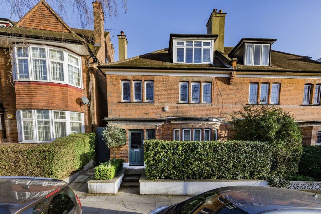 Property photo 1 of 6