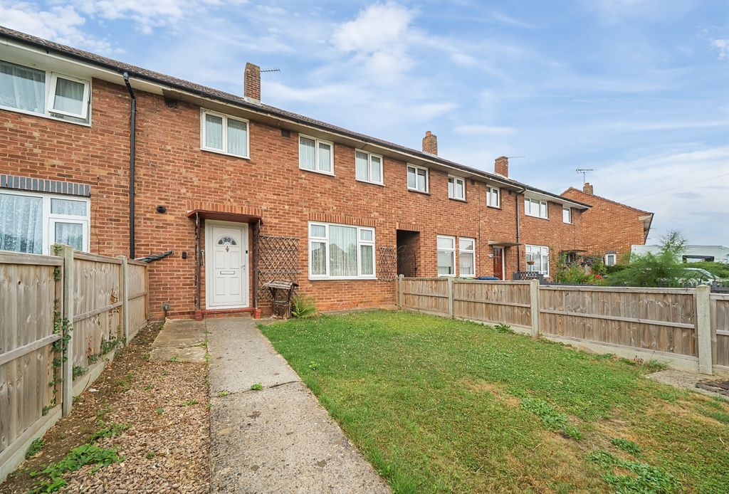 Property photo 1 of 11 1328326-1-6882495...