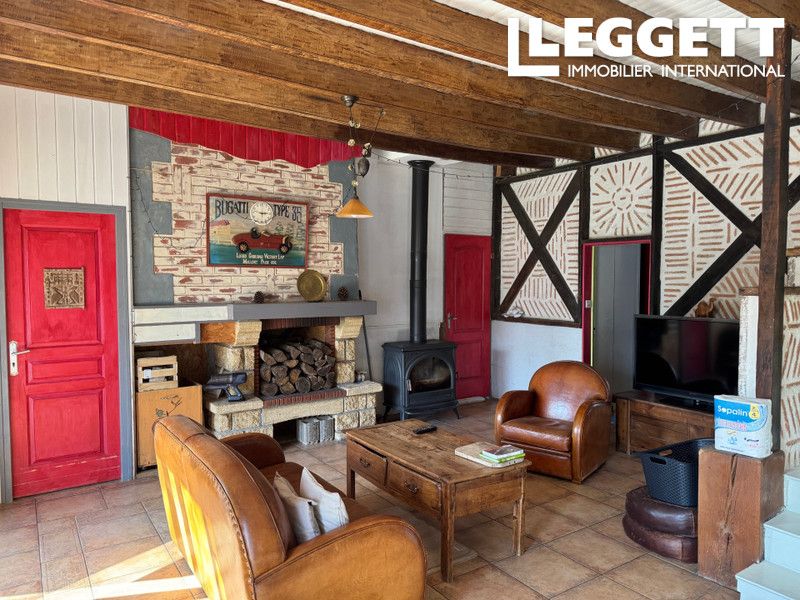 Property photo 3 of 10