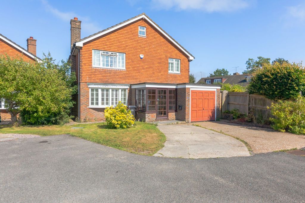Property photo 1 of 26