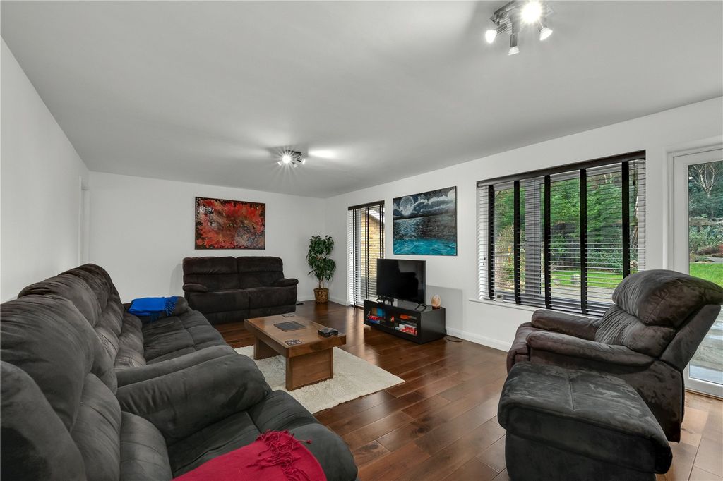 Property photo 2 of 15 Reception Room