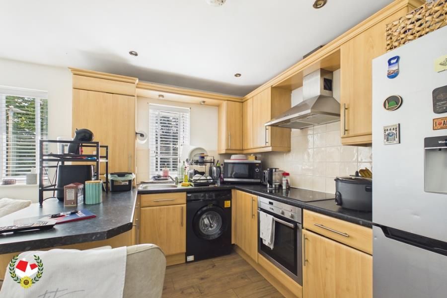Property photo 2 of 6