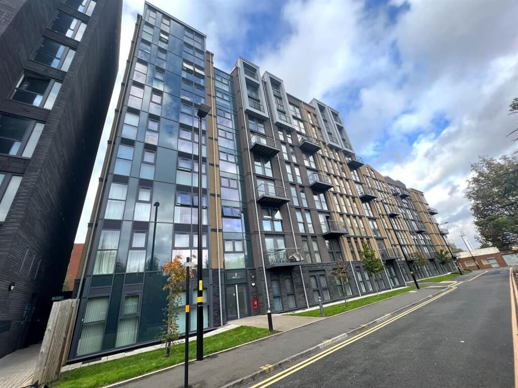 Property photo 1 of 10