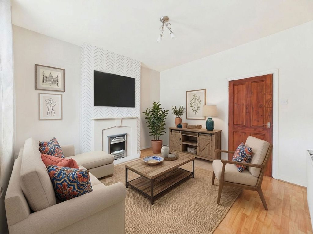 Property photo 2 of 17 Lounge (Virtually Furnished)