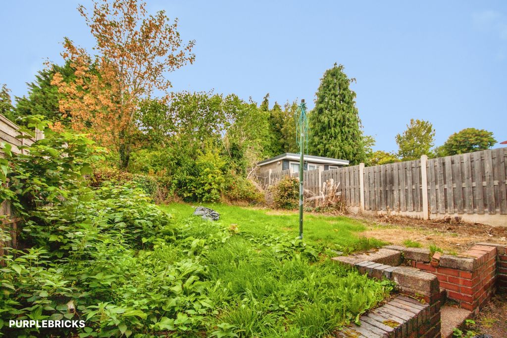 Property photo 2 of 29