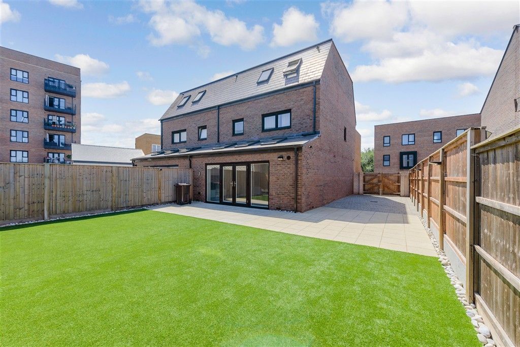 Property photo 2 of 13 Rear Elevation