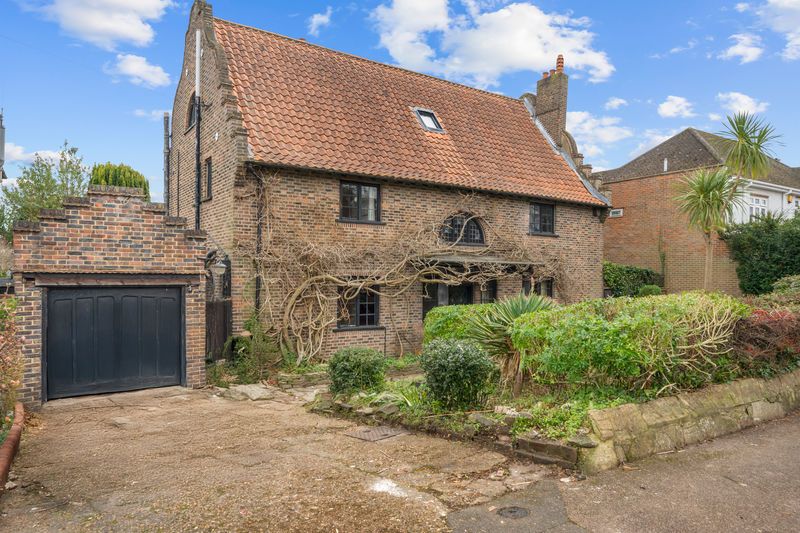 Property photo 1 of 24 Photo 18