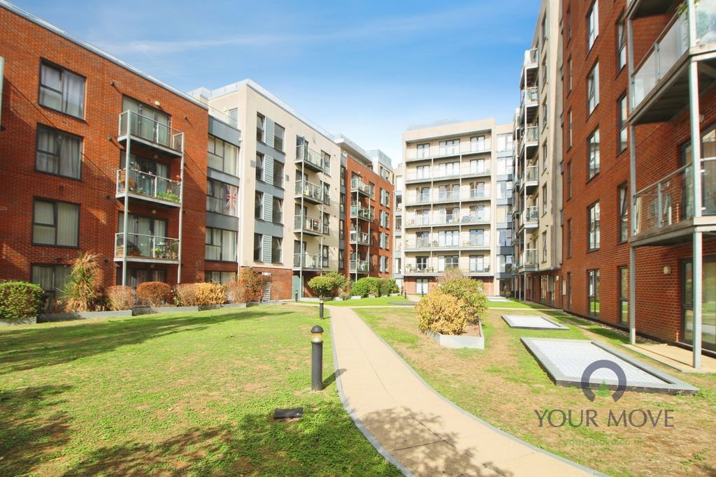 Property photo 3 of 12 Pbox-Img.Jpg