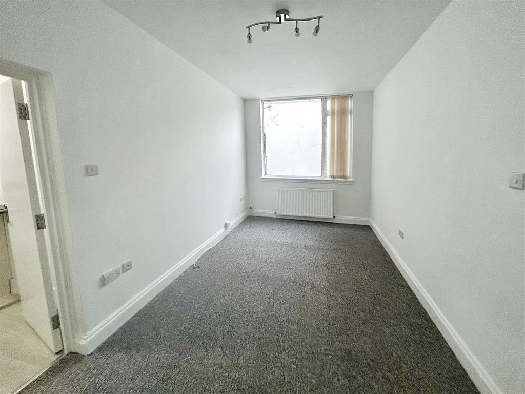 Property photo 3 of 13 Img_8080.Jpeg