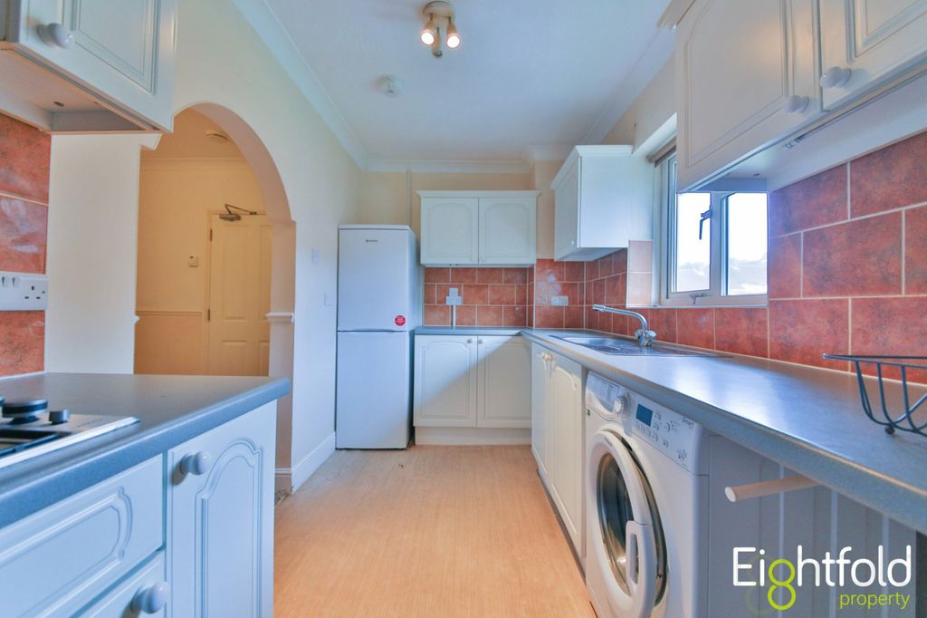 Additional image 5 of 4 bed flat to rentSouthmount, Brighton BN1