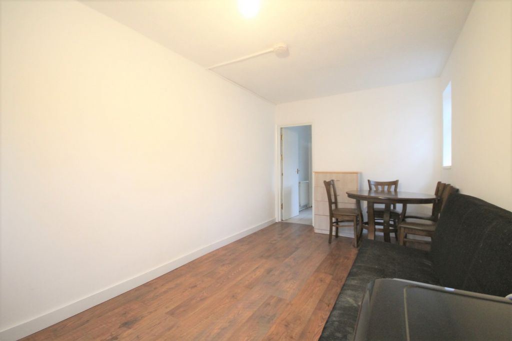 Property photo 2 of 5 Gallery