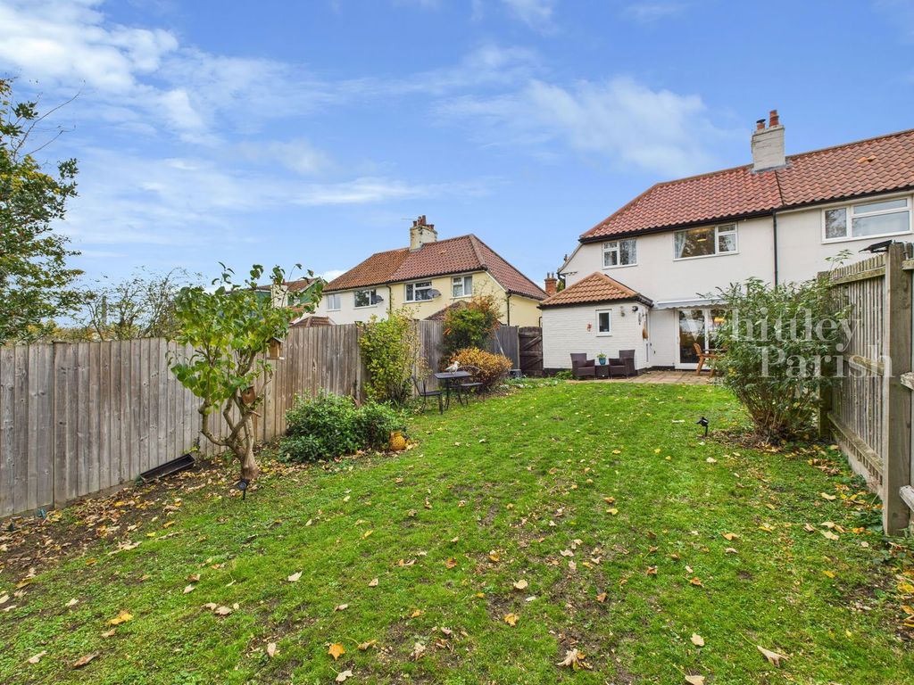 Property photo 3 of 18