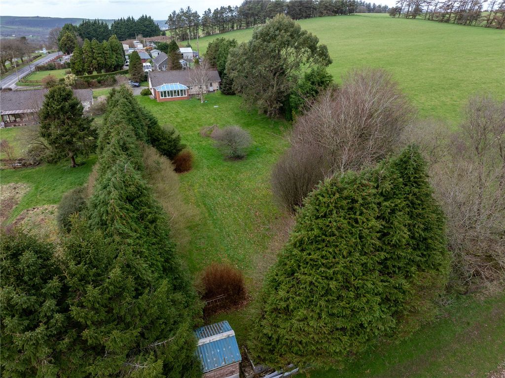 Property photo 2 of 22 Picture No. 03