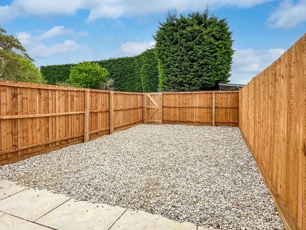 Property photo 2 of 6 0dc548F8Eed556A328d27B553Fa7A3926A92Ebef.Jpg