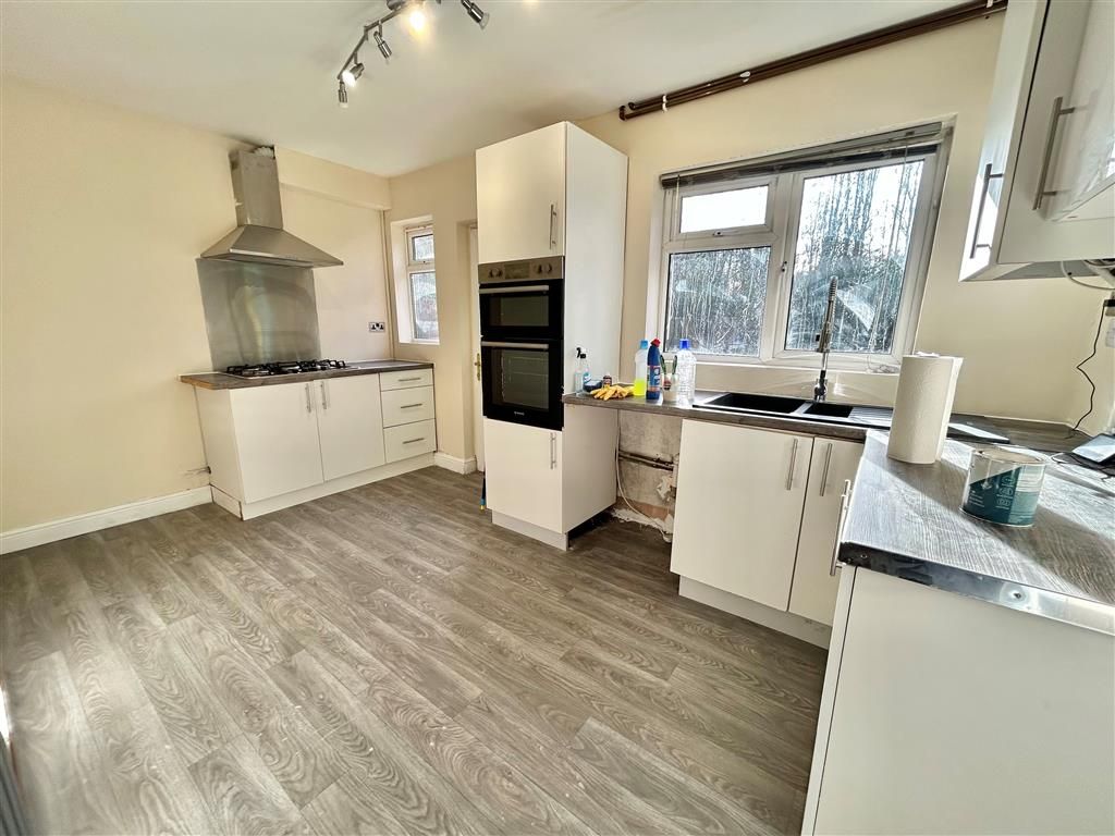 Property photo 3 of 11 Image