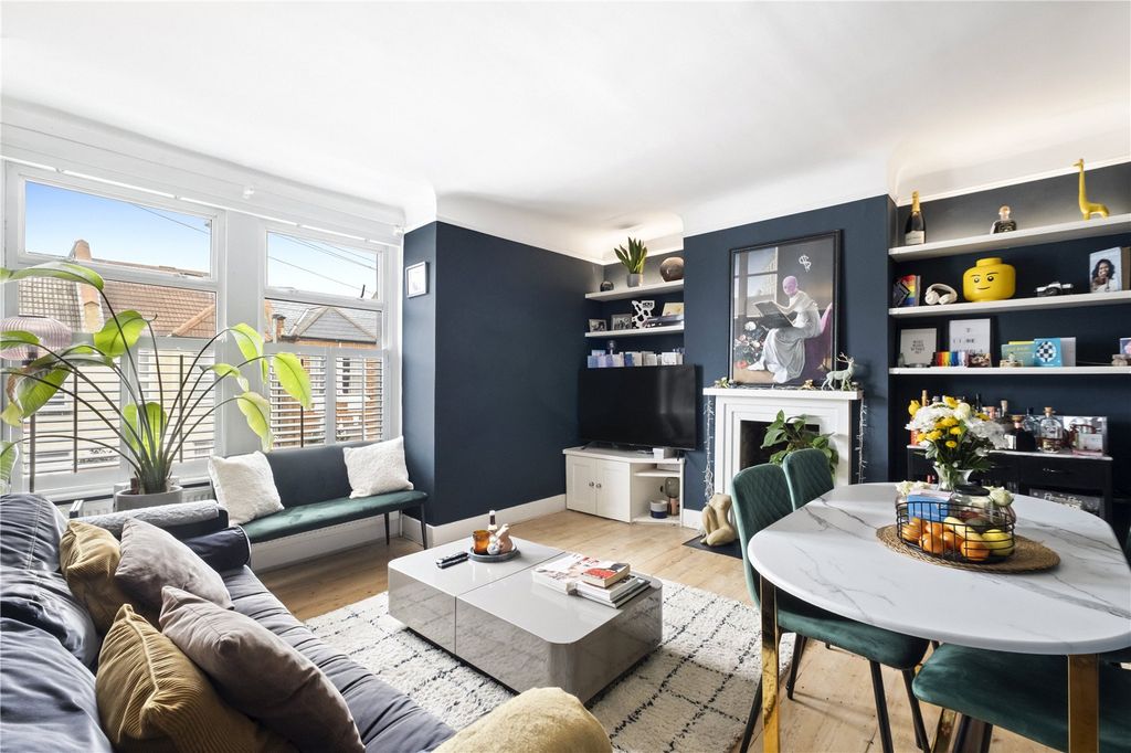 Property photo 1 of 12 Reception Room