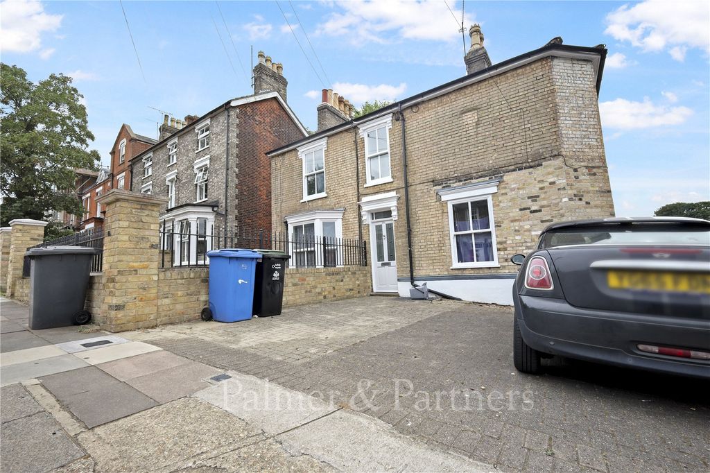 Property photo 1 of 9 Picture No. 06