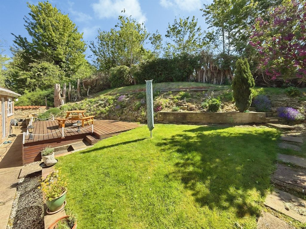 Property photo 3 of 15