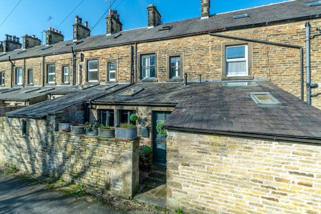 Property photo 1 of 15 Main