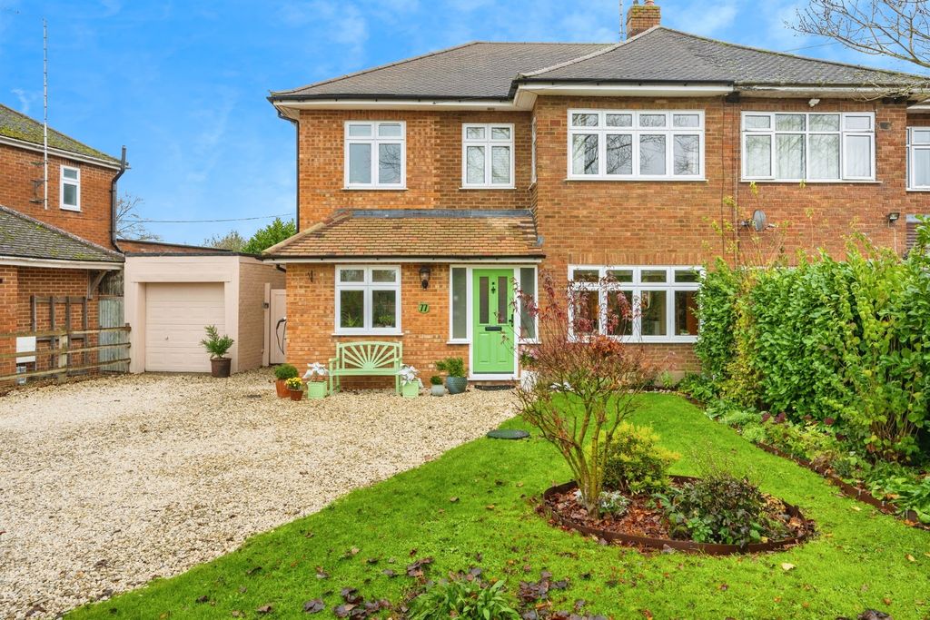 Property photo 1 of 28