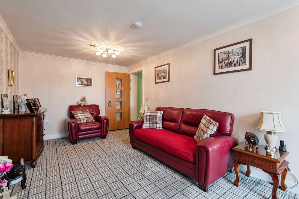 Property photo 3 of 15